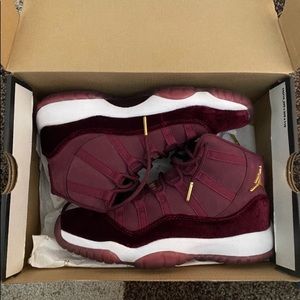 Best 25+ Deals for Jordan 11 Velvet 